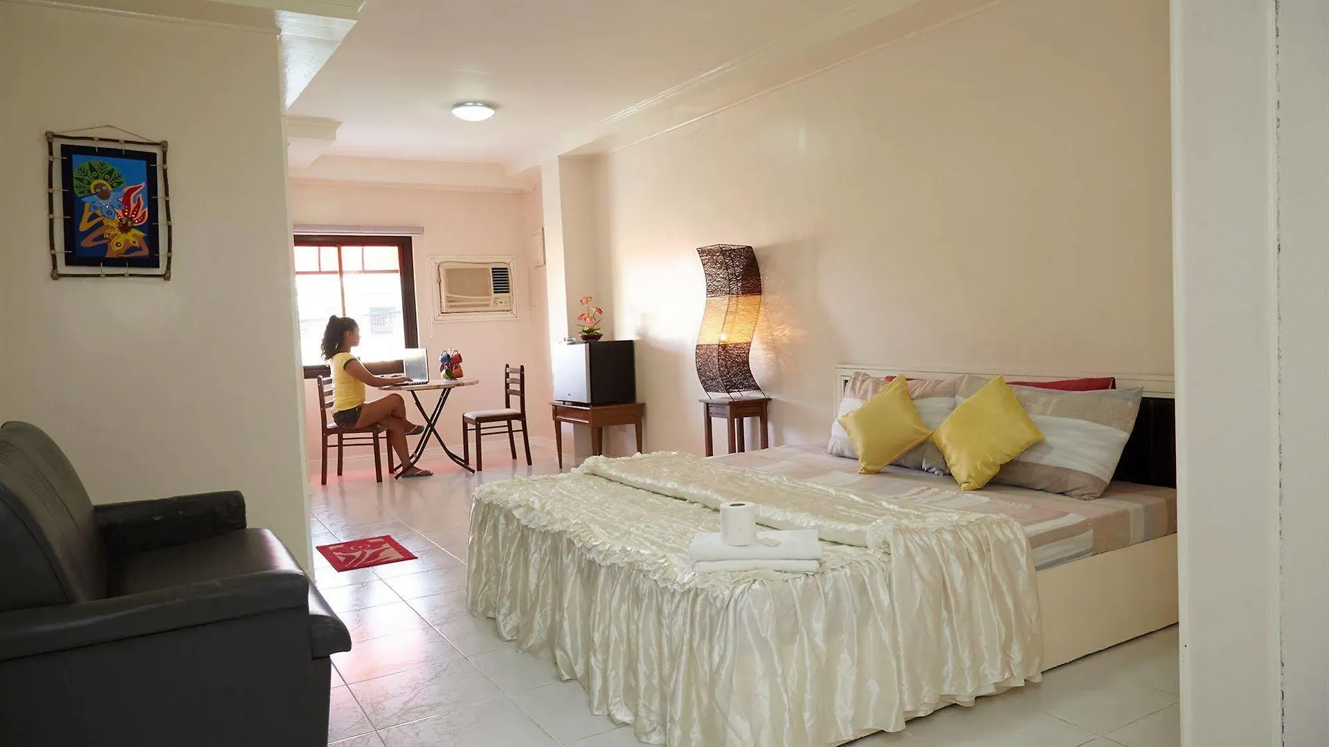Hotel Saleh Angeles 3*,  Filipinas